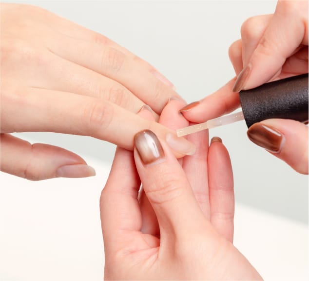 ネイルお仕上げ（補強ベースコート）